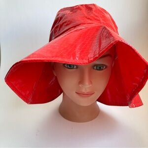 VTG Kenn Sporn for Wippette Red Vinyl Wide Brimmed Bucket Style Glossy Rain Hat